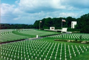 american-soldier-graveyard-in-europe1